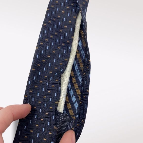 Bellissimo | Midnight Blue Patterned 100% Silk Tie - Picture 5 of 7